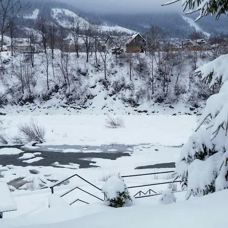 Навпроти Маковиці Apartament Jaremcze